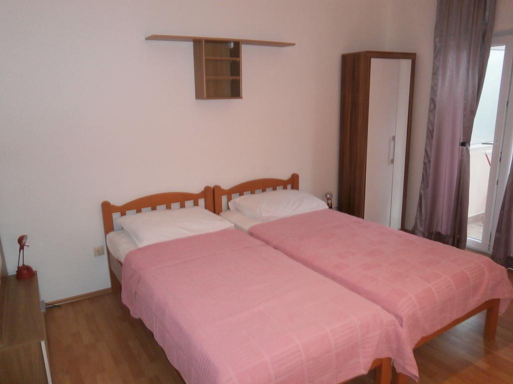 Apartment Maja Водице Стая снимка