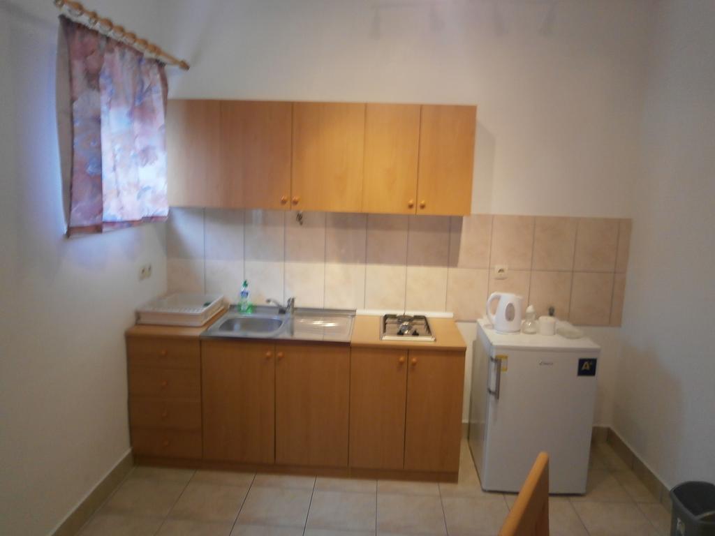 Apartment Maja Водице Екстериор снимка